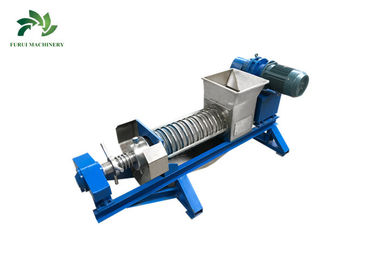 China 304SS Dewatering Screw Press Machine With Shredder Adjustable Mesh Size supplier